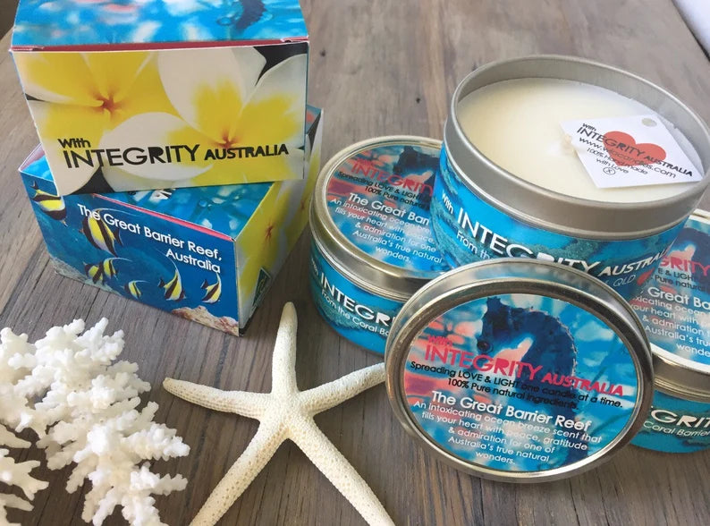 Great Barrier Reef - Jasmine & Honeysuckle Scent- Soy Wax Candle in Decorative Tin